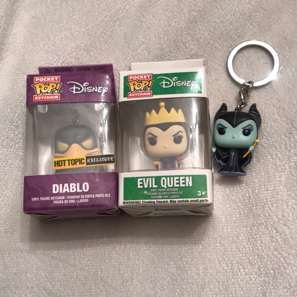 Funko Accessories - Villains Funko keychains